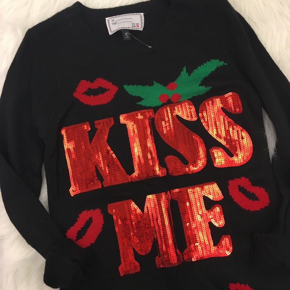 DEREK HEART Ugly Christmas Sweater Kiss Me Sz M